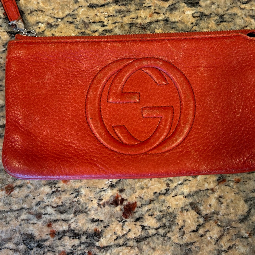 Gucci wristlet